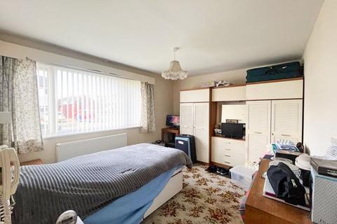 23 Ferndale Close, Burntwood, WS7 4US