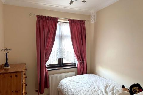 97 Carter Drive, Romford, RM5 2PJ