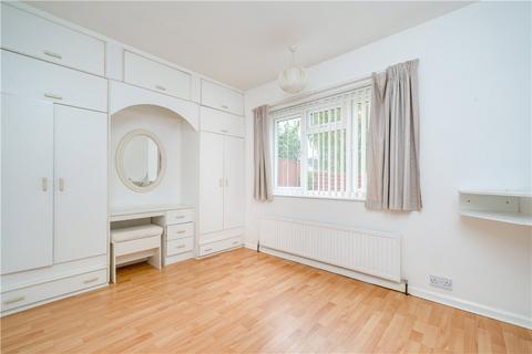 16 Broom Road, Tadcaster, LS24 9LH