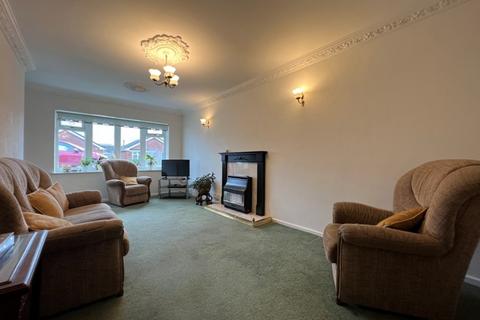 32 Chase Vale, Burntwood, WS7 3GD