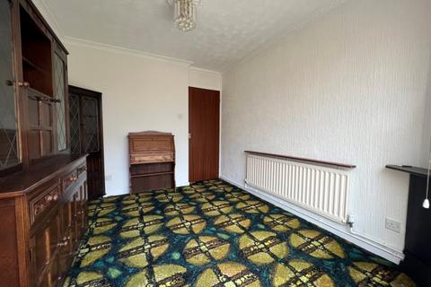 32 Chase Vale, Burntwood, WS7 3GD