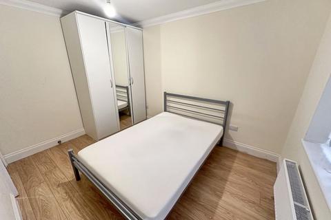 1 bedroom flat to rent, 30 Bennetts Yard, Uxbridge, UB8