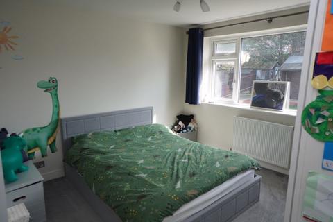 11 Chippendale Close, High Wycombe, HP13 6BS