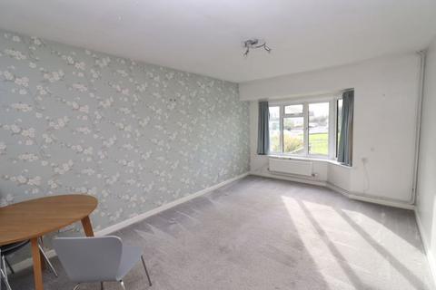 2 bedroom bungalow for sale - Waverley Close, Somerton TA11