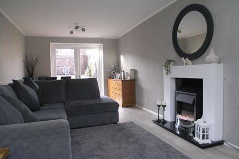 2 bedroom terraced house for sale, Newbury Walk, Rowley Regis B65