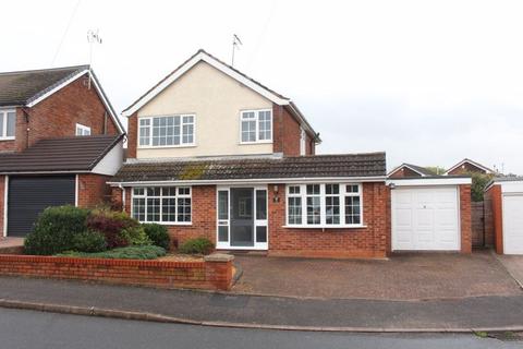 3 bedroom detached house for sale, Fellows Avenue, Kingswinford DY6
