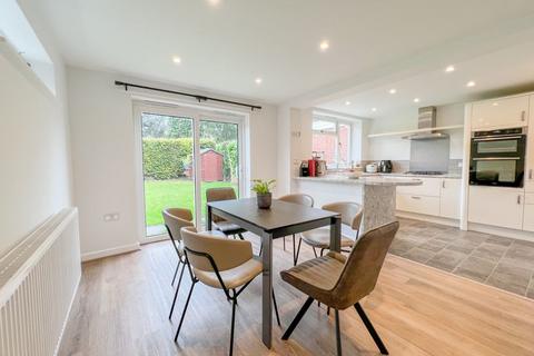 3 bedroom detached house for sale, Wordsworth Close, Lichfield WS14