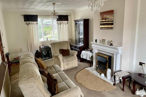 3 bedroom semi-detached house for sale - Worsbrough Road, Birdwell, Barnsley, S70 5RG