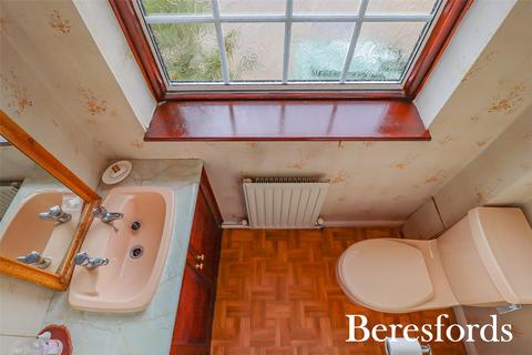 49 Avon Road, Upminster, RM14 1RE