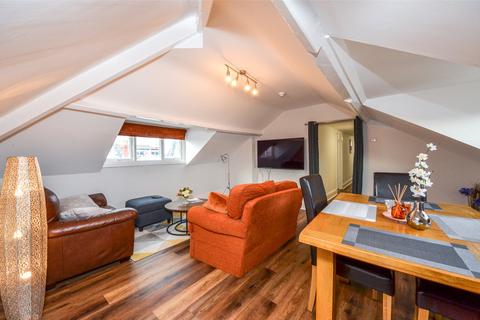 2 bedroom apartment for sale, Trinity Square, Llandudno, Conwy, LL30