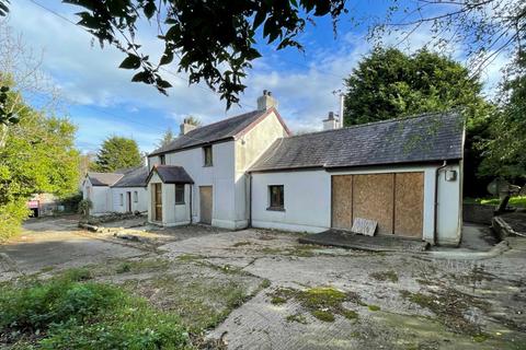 5 bedroom detached house for sale, Cae Garw Road, Rhosbodrual, Caernarfon, Gwynedd, LL55