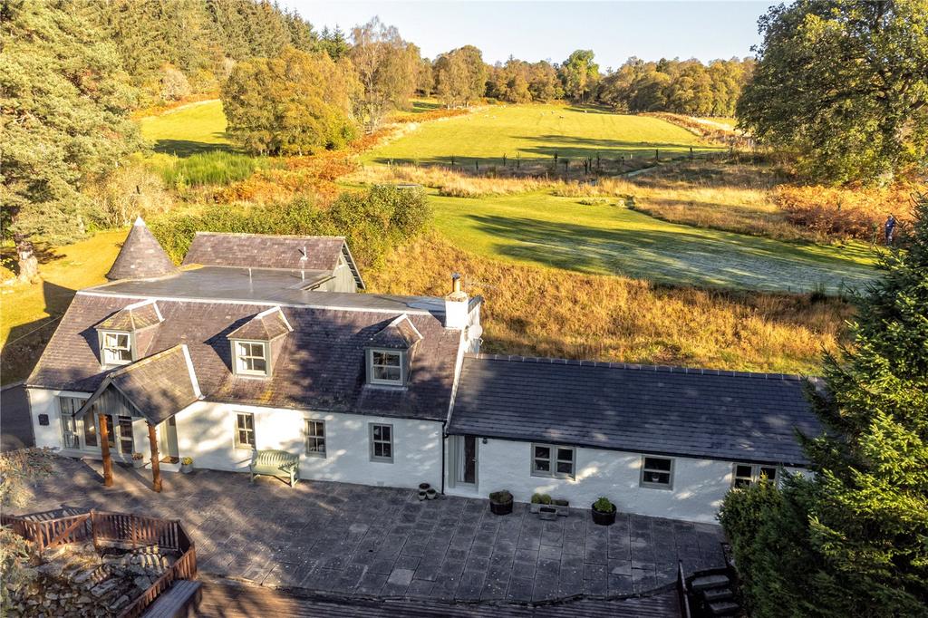 Sunfield Cottage, Inchmarlo, Banchory, Aberdeenshire, AB31 5 bed