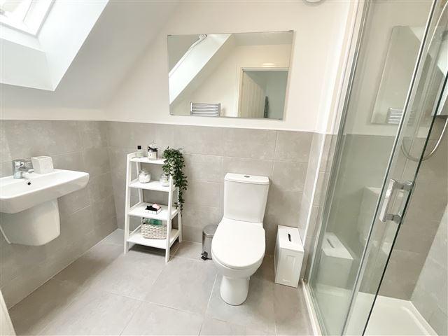 En Suite Shower Room