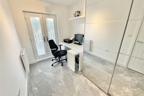 38 Eyam Way, Waverley, Rotherham, S60 8BQ
