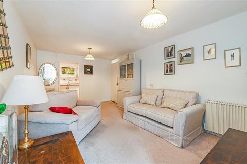 1 bedroom retirement property for sale, Stockbridge Road, Chichester