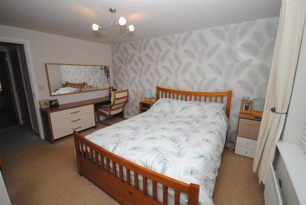 29southlandsclosebed13.JPG