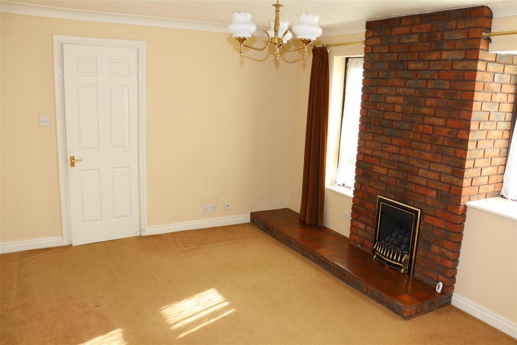 Stonnall Gate, Aldridge 3 bed detached bungalow for sale £395,000