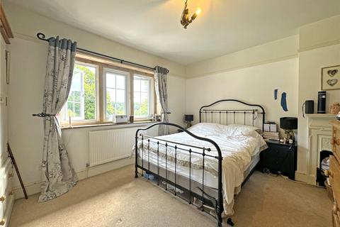 The Meadows Ardingly Road, West Hoathly, East Grinstead, RH19 4RD