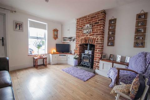 3 bedroom end of terrace house for sale, Main Road, Broomfield, Chelmsford