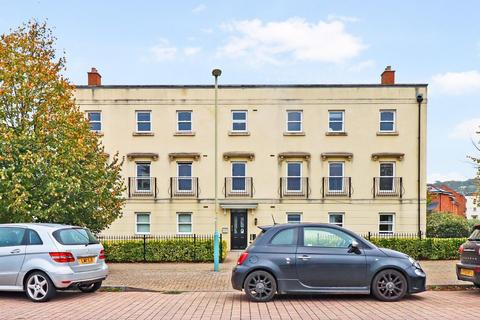 2 bedroom apartment for sale - Redmarley Road, Cheltenham