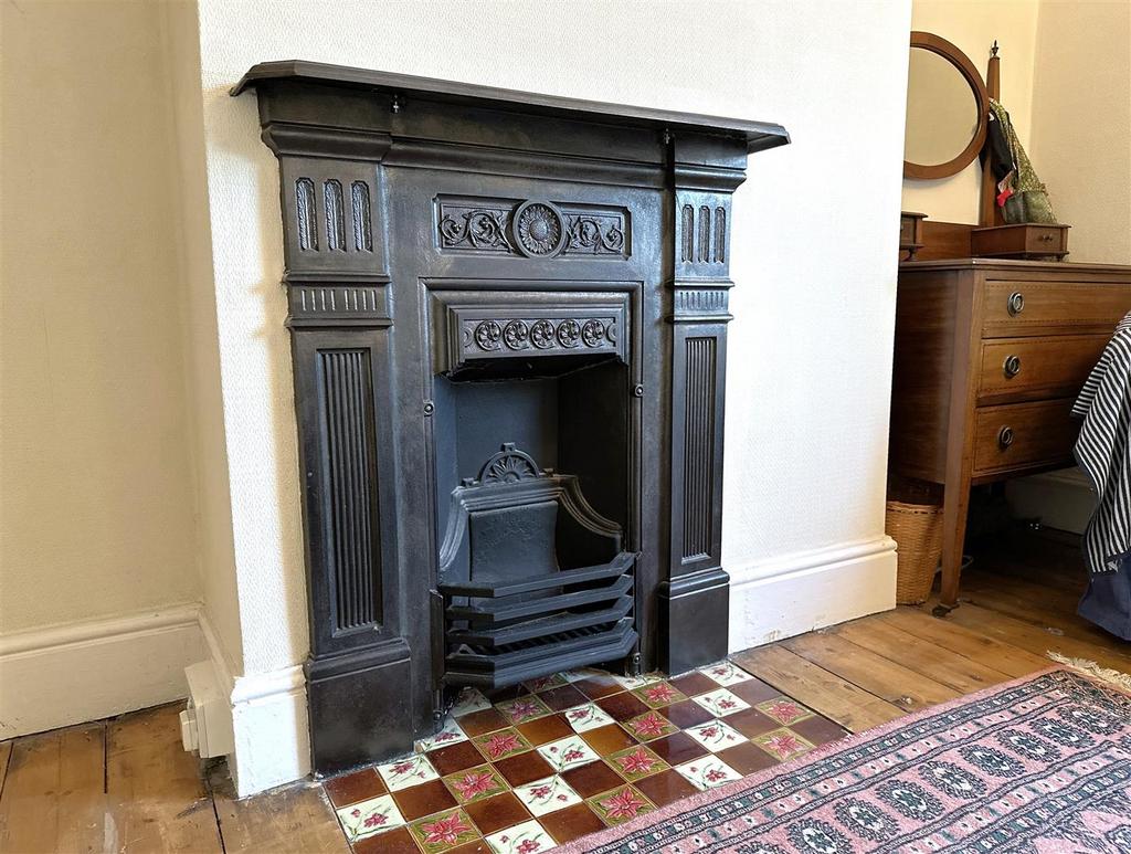 Exposed Fireplace 866