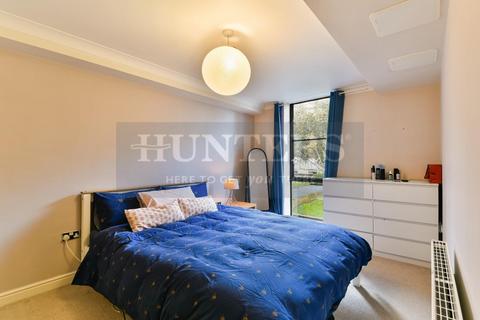 1 bedroom flat for sale - 5 Ferry Lane, Brentford