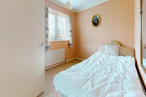 21 Cirrus Crescent, Gravesend, DA12 4QS