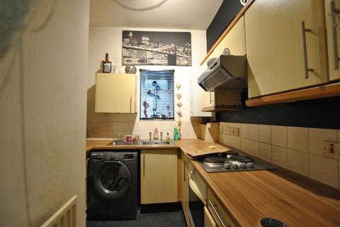 1 bedroom flat for sale, Bath Road, Brislington, Bristol