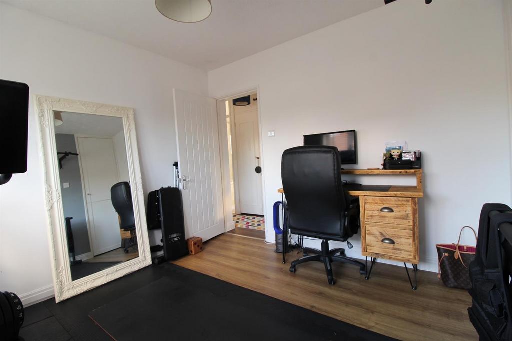 Bedroom 2.jpg