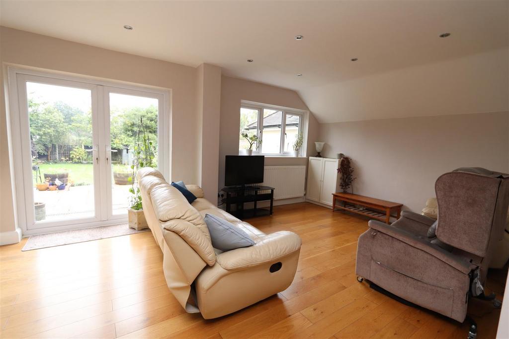 Kitchen/Family Room
