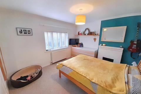 4 Marshall Close, Barnham, Bognor Regis, PO22 0DQ