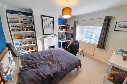 4 Marshall Close, Barnham, Bognor Regis, PO22 0DQ