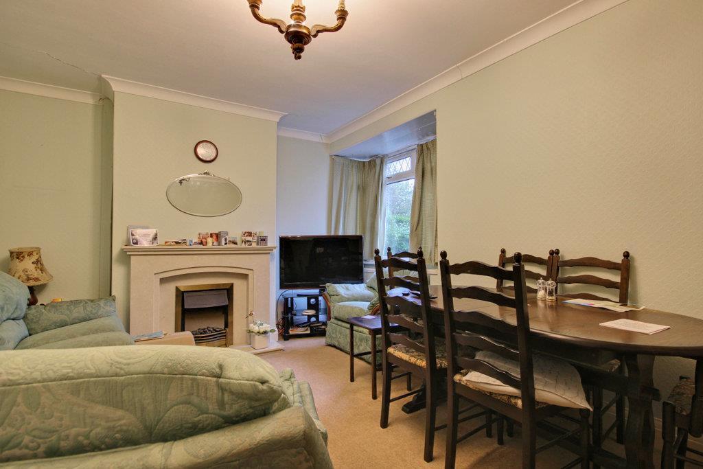 Bricknell Avenue, Hull 3 bed end of terrace house for sale £100,000
