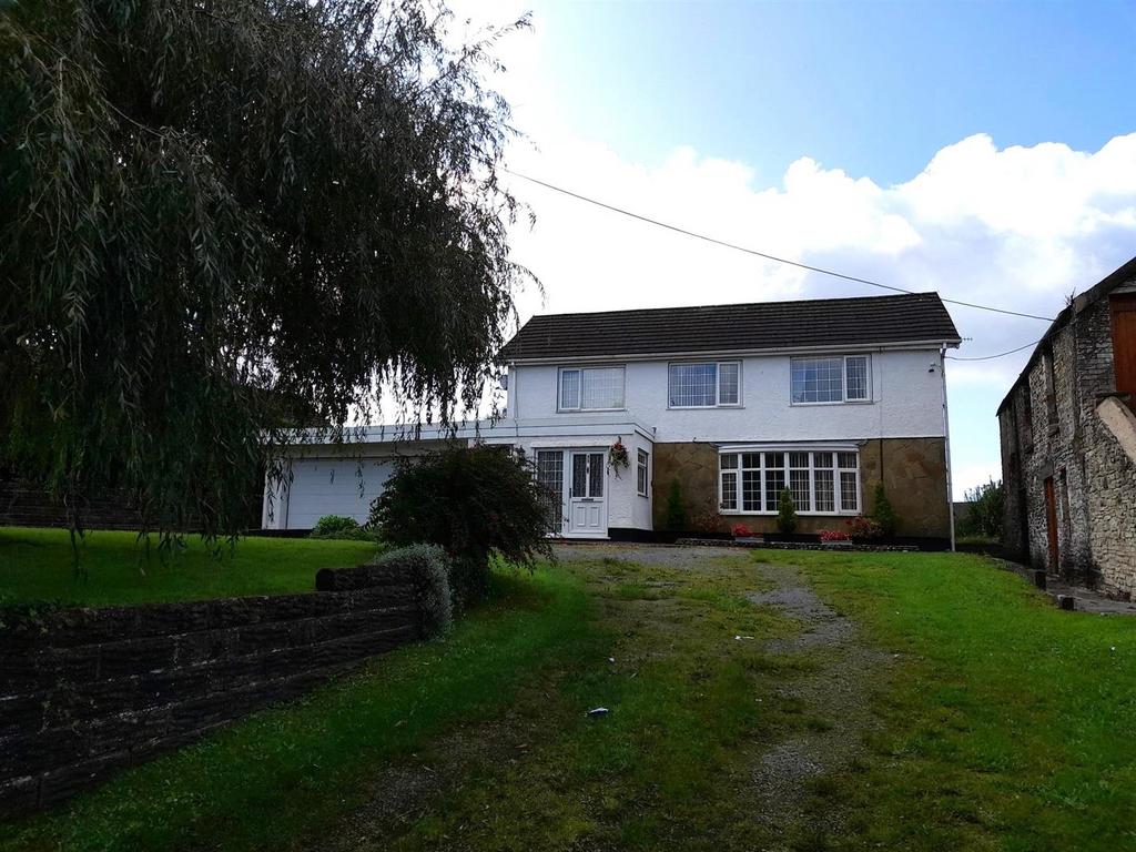 Bank Road, Llangennech 4 bed detached house for sale £400,000