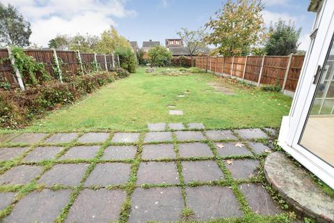 3 bedroom detached bungalow for sale, Elm View Road, Benfleet