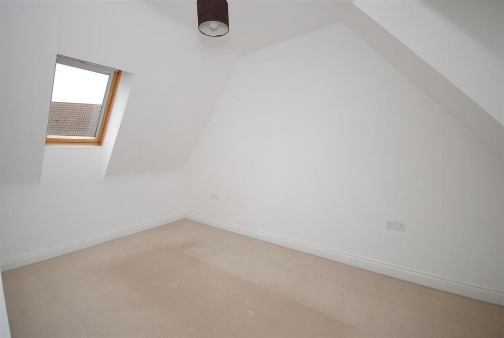 57scolarsgatebed32.JPG