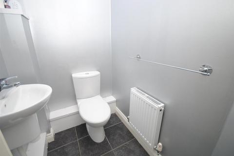 57 Scholars Gate, Garforth, Leeds, LS25 1BF