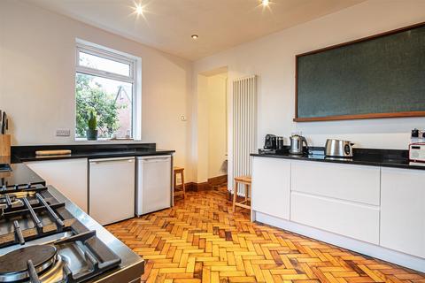 50 Chantrey Road, Sheffield, S8 8QW