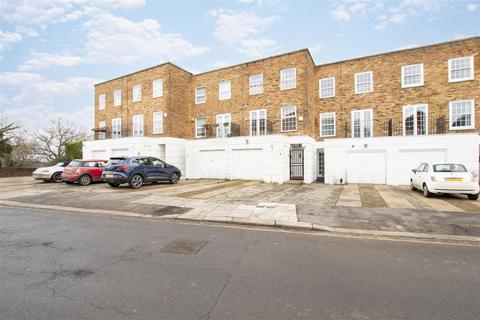 4 bedroom terraced house for sale, Highridge Place, Oak Avenue, ENFIELD