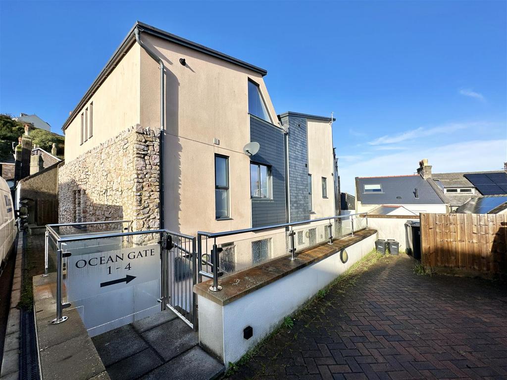 Berry Head Road, Berry Head, Brixham 4 bed terraced house for sale £