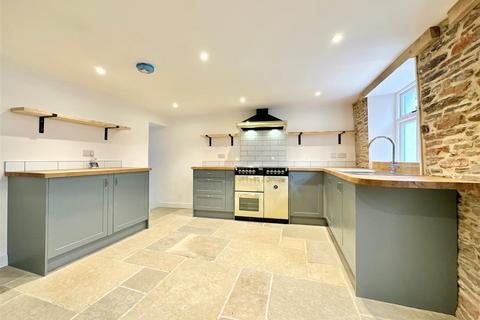 4 bedroom end of terrace house for sale, Milton Street, Brixham