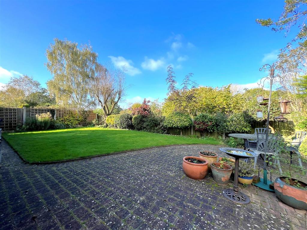 Garden.jpg
