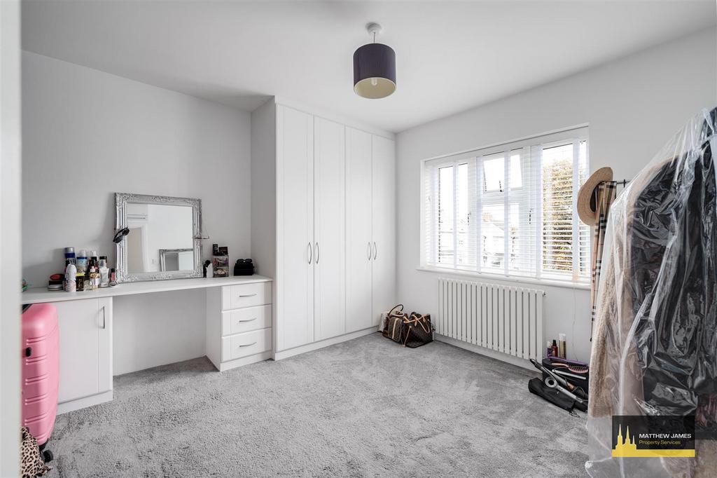 16 Ebro Crescent-28.jpg