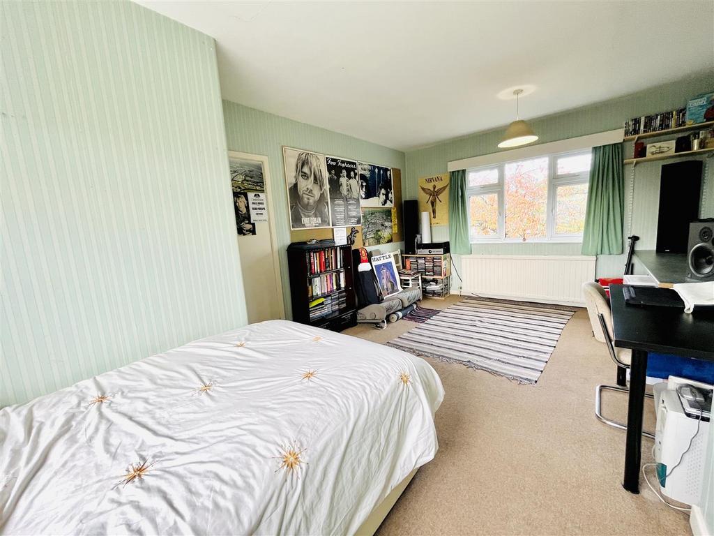 Bedroom 1 Aspect 2