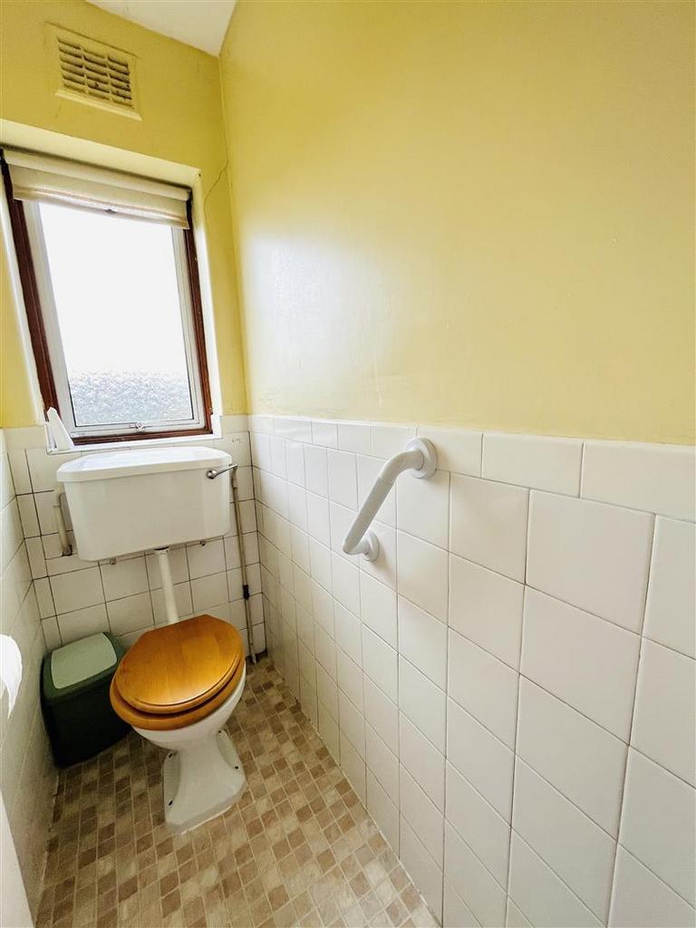 Separate WC