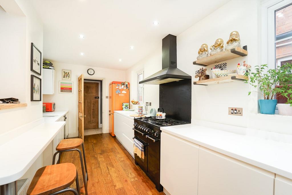 Kitchen/Breakfast