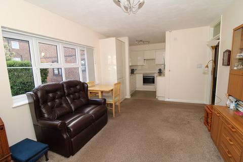 1 bedroom retirement property for sale, 49a Glebe Way, West Wickham, BR4
