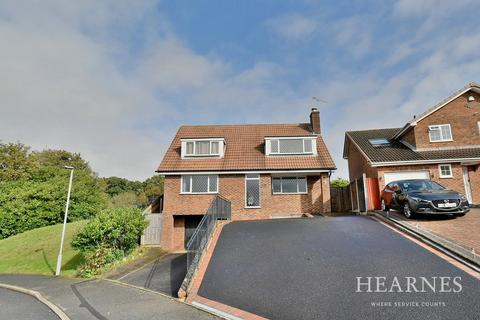 4 bedroom detached house for sale, Stephen Langton Drive, Bournemouth, BH11