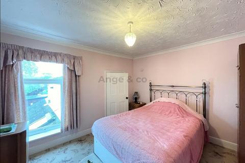 119 Beccles Road, Lowestoft, NR33 8QU