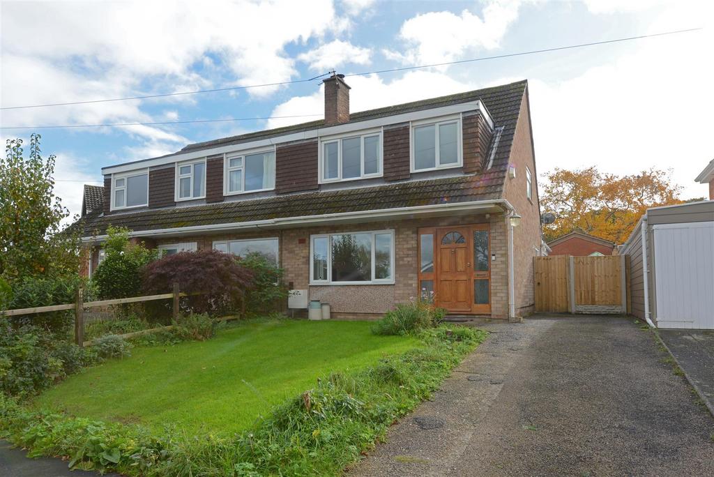 Fairview Drive, Bayston Hill, Shrewsbury 3 bed semidetached house for